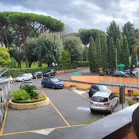 Monolocale Metro A Cornelia Apartment