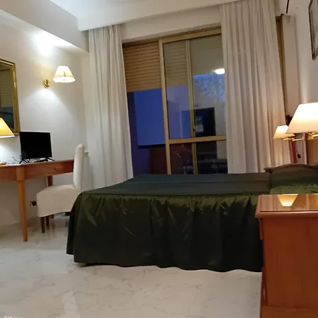 Monolocale Metro A Cornelia *